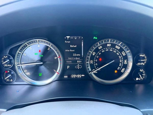2017 LEXUS LX 570