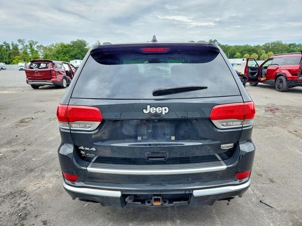 2017 JEEP GRAND CHEROKEE Summit