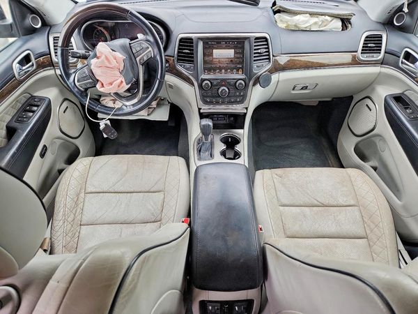 2017 JEEP GRAND CHEROKEE Summit
