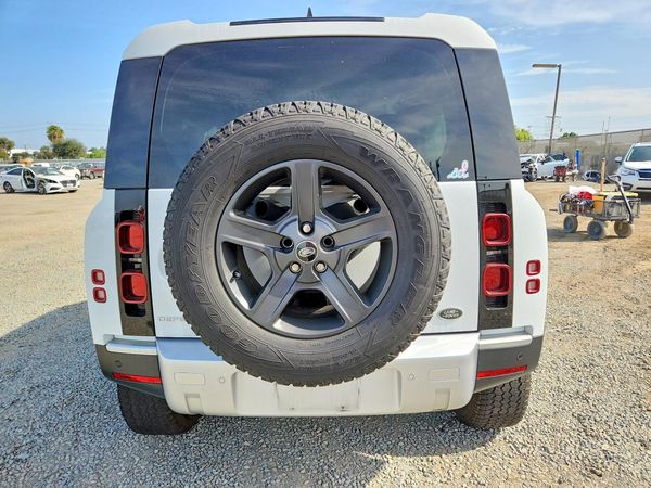 2023 LAND ROVER DEFENDER 110 S