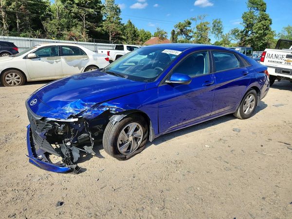 2024 HYUNDAI ELANTRA