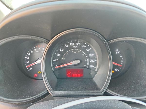 2013 KIA RIO LX