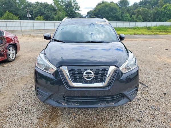 2018 NISSAN KICKS