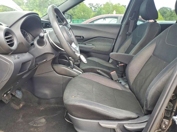 2018 NISSAN KICKS