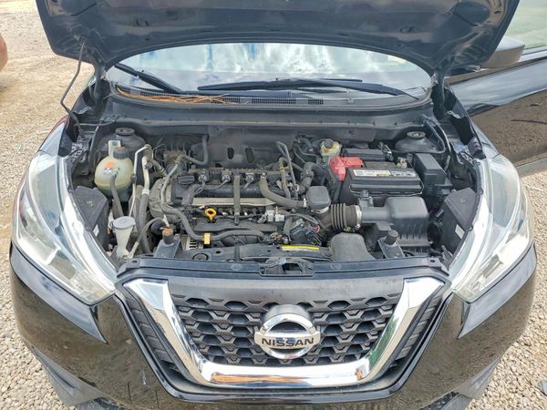 2018 NISSAN KICKS
