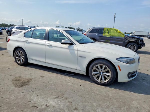 2016 BMW 5 SERIES — Passenger 3/4