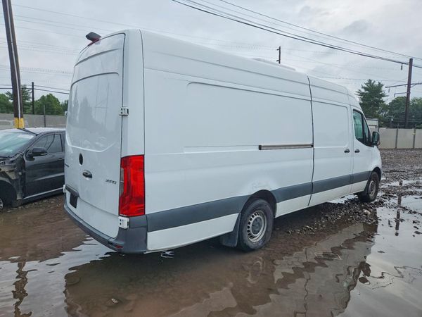 2020 MERCEDES-BENZ SPRINTER 907 (VS30)