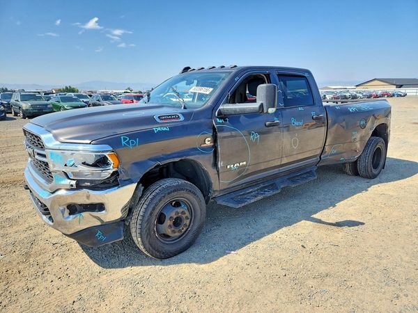 2020 RAM 3500