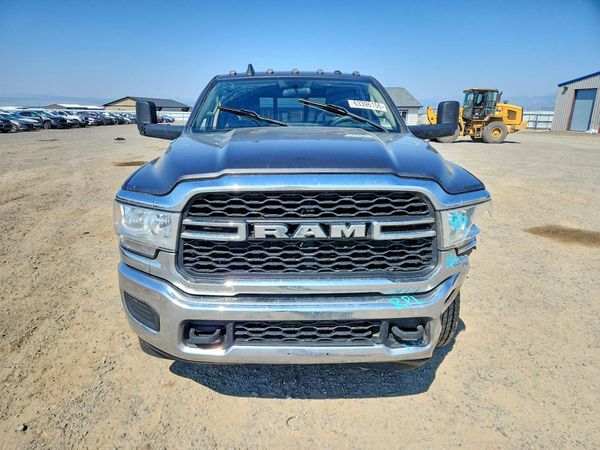 2020 RAM 3500