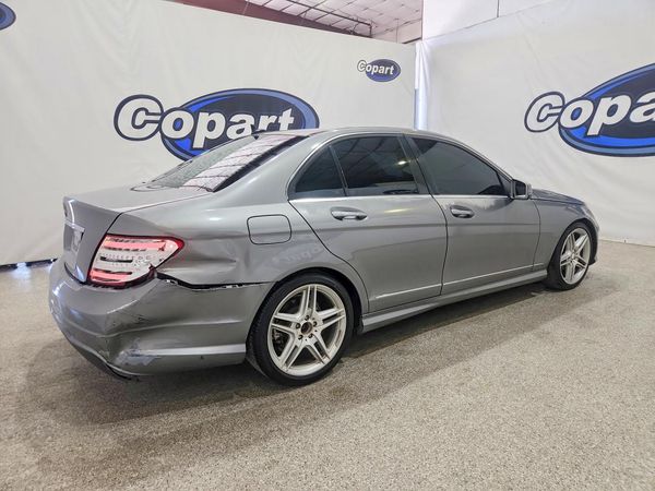2013 MERCEDES-BENZ C C250