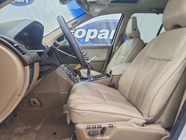 2013 VOLVO XC90