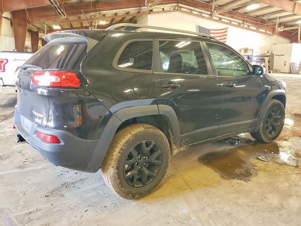2015 JEEP CHEROKEE TRAILHAWK 4X4