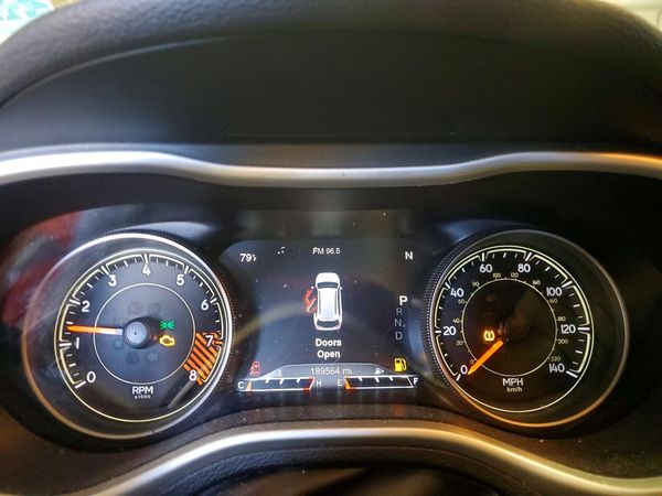 2015 JEEP CHEROKEE TRAILHAWK 4X4