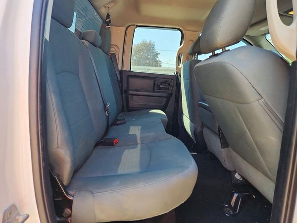 2015 RAM 1500 ST