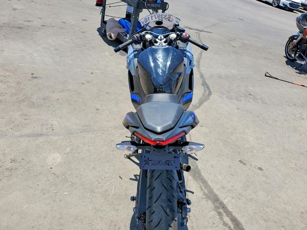 2025 KAWASAKI EX500