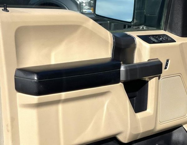 2017 FORD F150