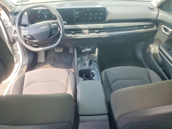2026 KIA K4 LX, LXS