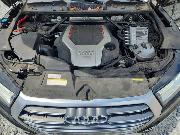 2018 AUDI SQ5