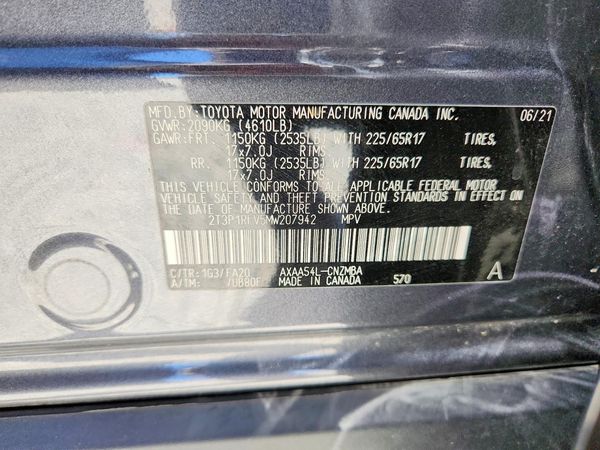 2021 TOYOTA RAV4 XLE