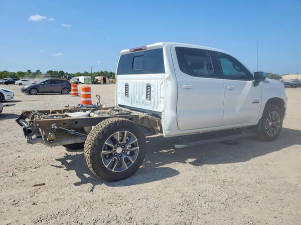 2025 CHEVROLET SILVERADO LT — PSRA