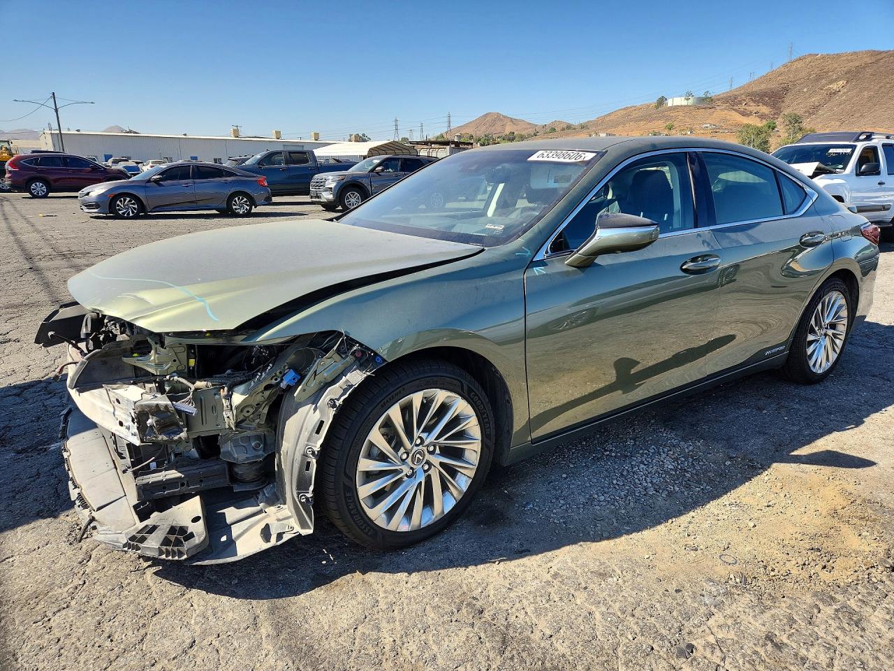 2019 LEXUS ES 300h