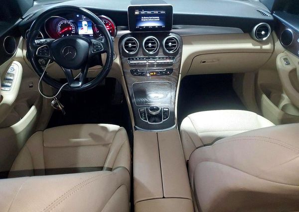 2018 MERCEDES-BENZ GLC GLC 300-4M