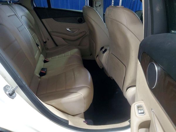2018 MERCEDES-BENZ GLC GLC 300-4M