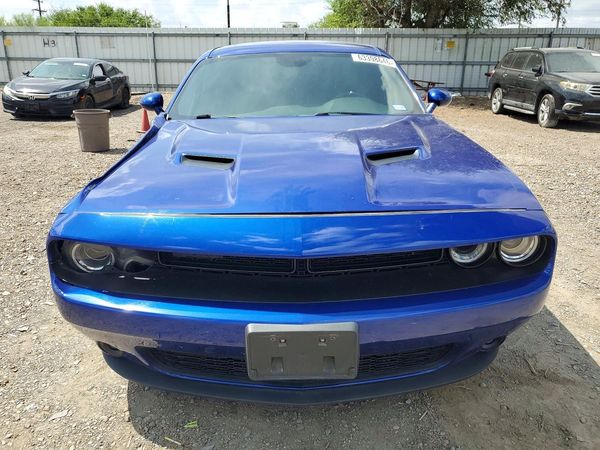 2022 DODGE CHALLENGER SXT