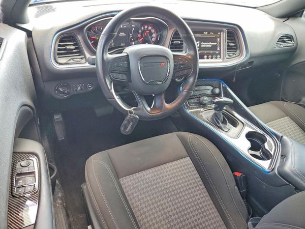 2022 DODGE CHALLENGER SXT