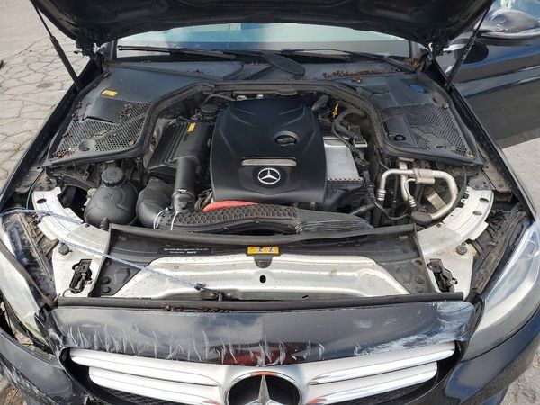 2016 MERCEDES-BENZ C