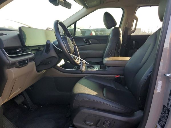 2025 KIA CARNIVAL EX