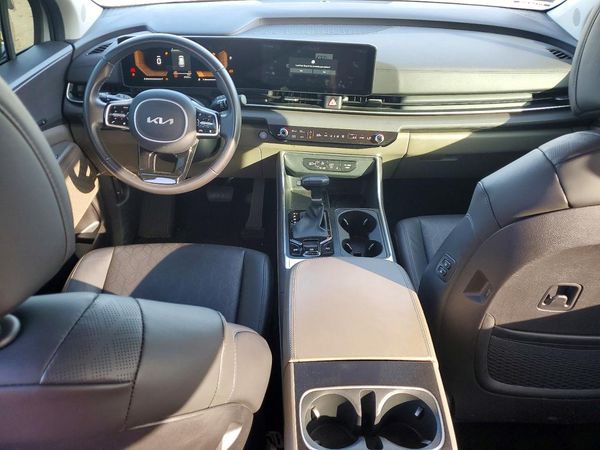 2025 KIA CARNIVAL EX
