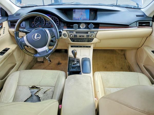 2013 LEXUS ES 350