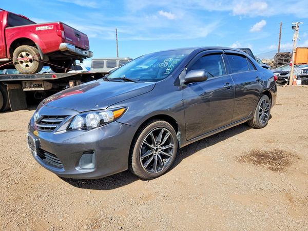 2013 TOYOTA COROLLA