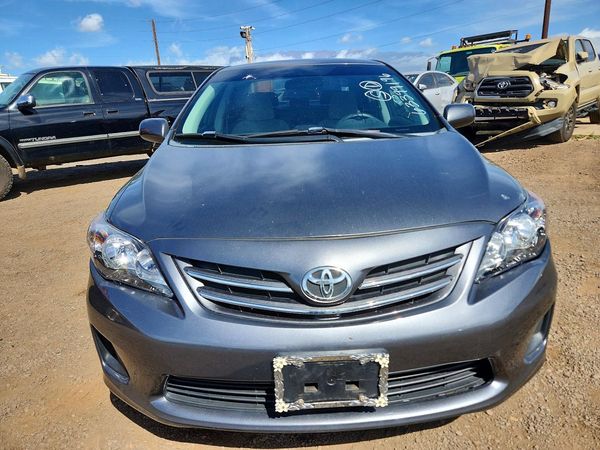 2013 TOYOTA COROLLA