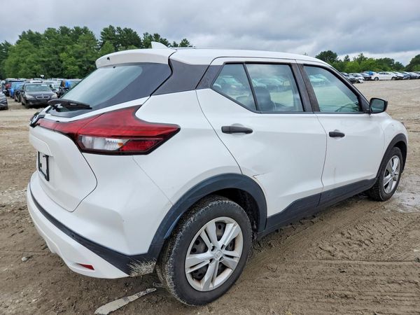2021 NISSAN KICKS