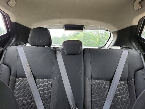 2021 NISSAN KICKS