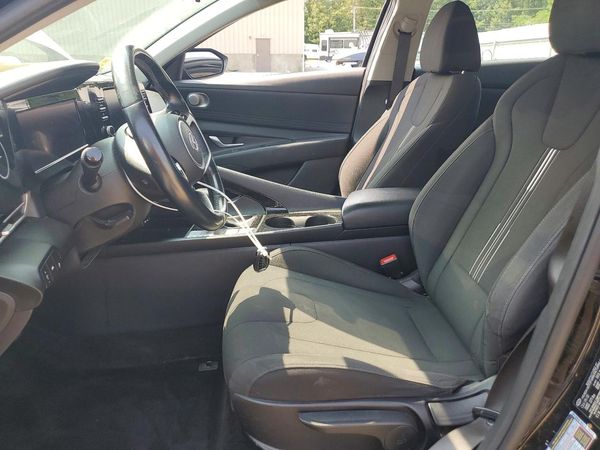 2021 HYUNDAI ELANTRA