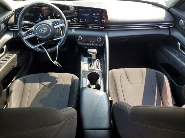 2021 HYUNDAI ELANTRA
