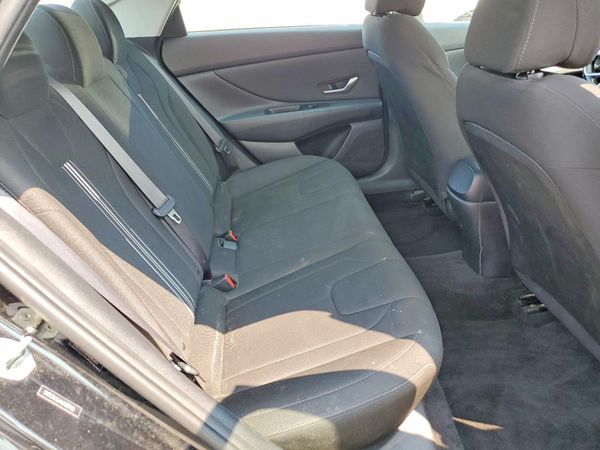 2021 HYUNDAI ELANTRA