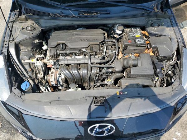 2021 HYUNDAI ELANTRA