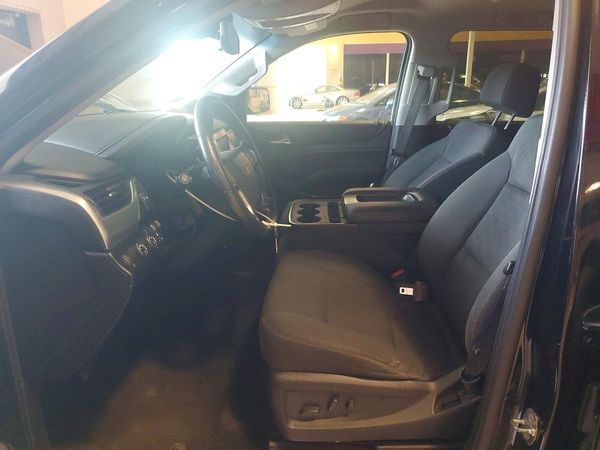 2015 CHEVROLET SUBURBAN LS