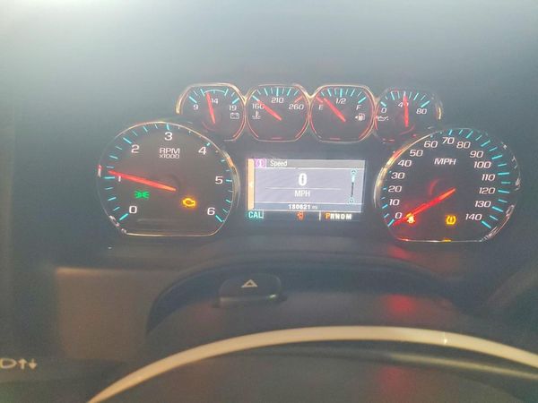 2015 CHEVROLET SUBURBAN LS