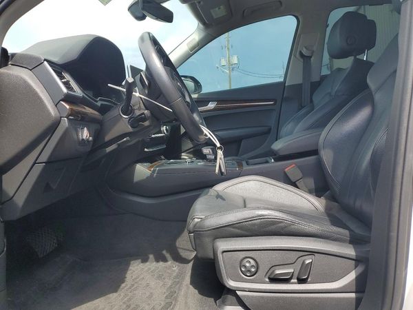 2018 AUDI Q5 quattro Premium Plus