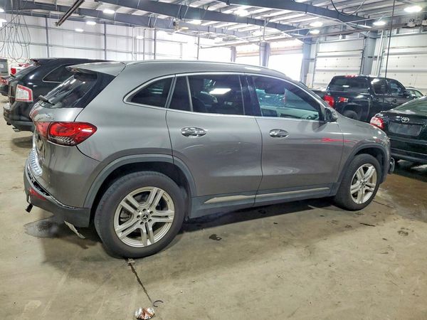 2021 MERCEDES-BENZ GLA GLA250-4M
