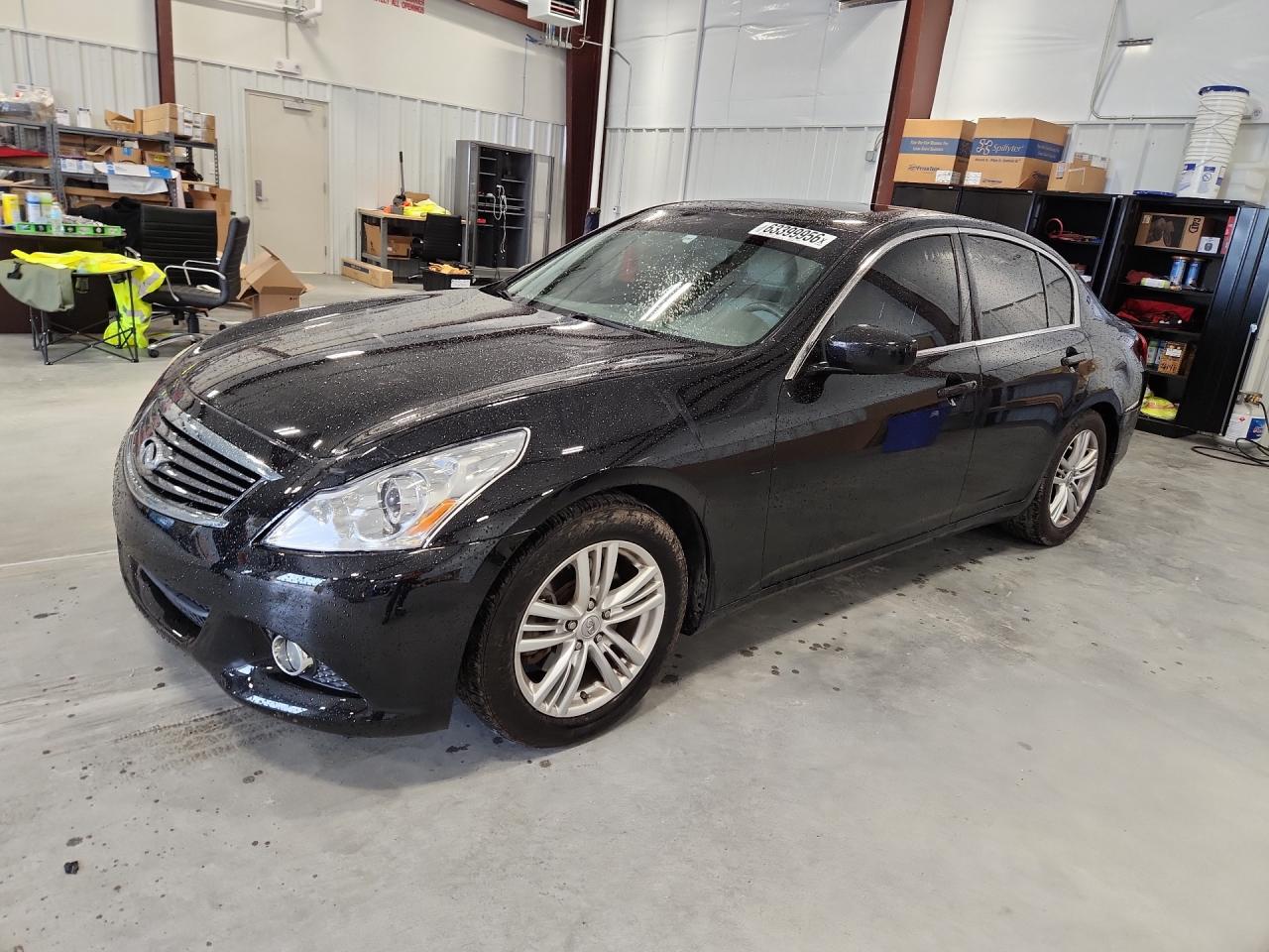 2013 INFINITI G37