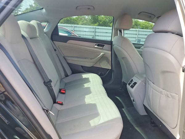 2019 HYUNDAI SONATA