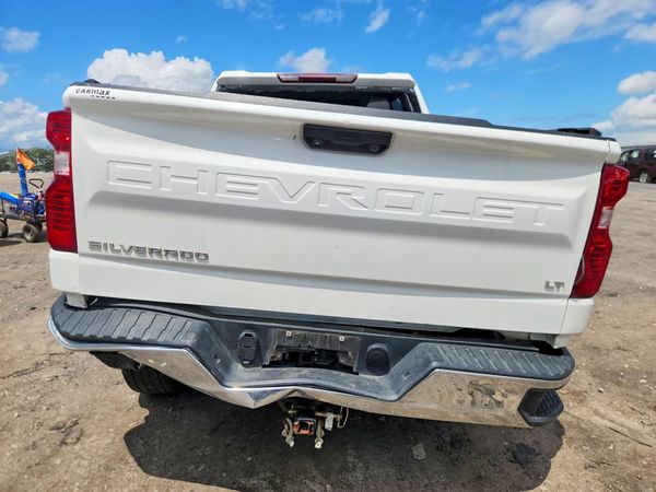 2022 CHEVROLET SILVERADO LT-L