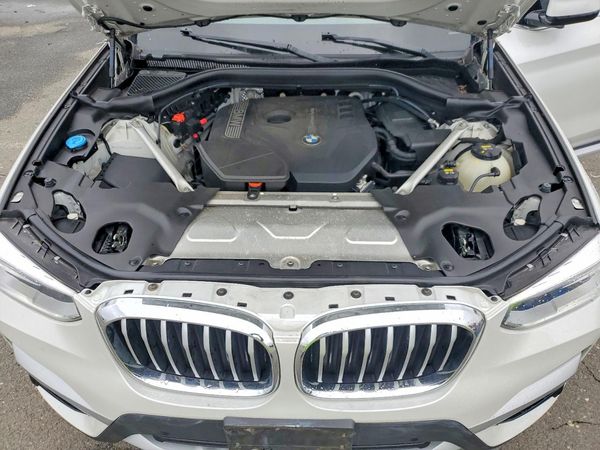 2018 BMW X3 sDrive30i — Engine bay