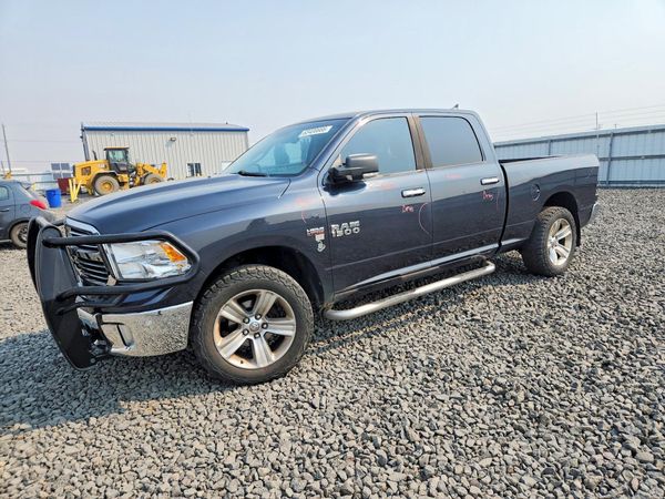 2014 RAM 1500 SLT